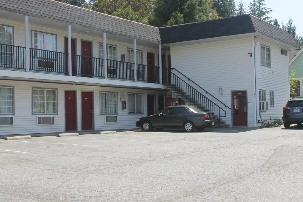 Stagecoach Motel Grass Valley Esterno foto